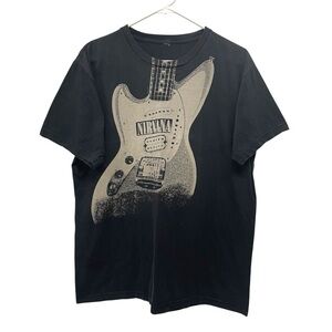 Vintage Y2K 2005 Nirvana Band Guitar T-Shirt